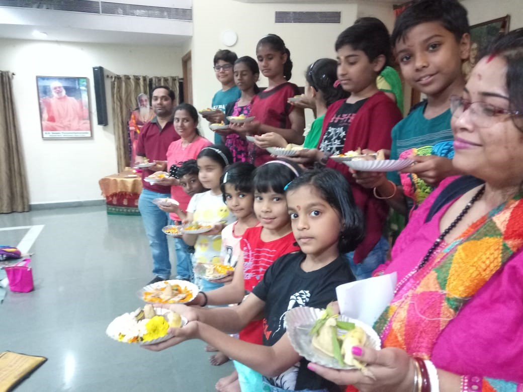 Shivaratri Celebrations by Balavihar children at Chinmaya Prerana