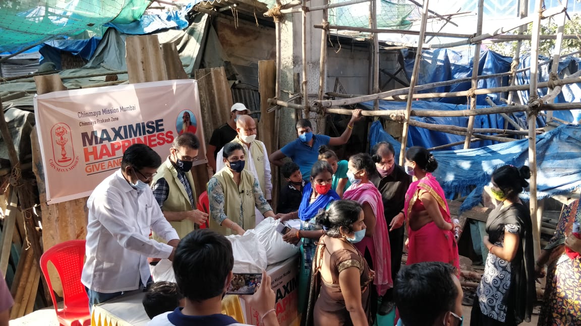 Annadaan Seva in Chinmaya Prakash Zone