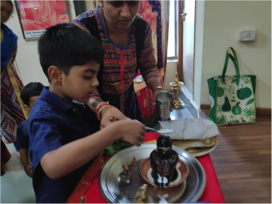 Shivaratri Celebrations by Shishu Vihar children at Chinmaya Prerana