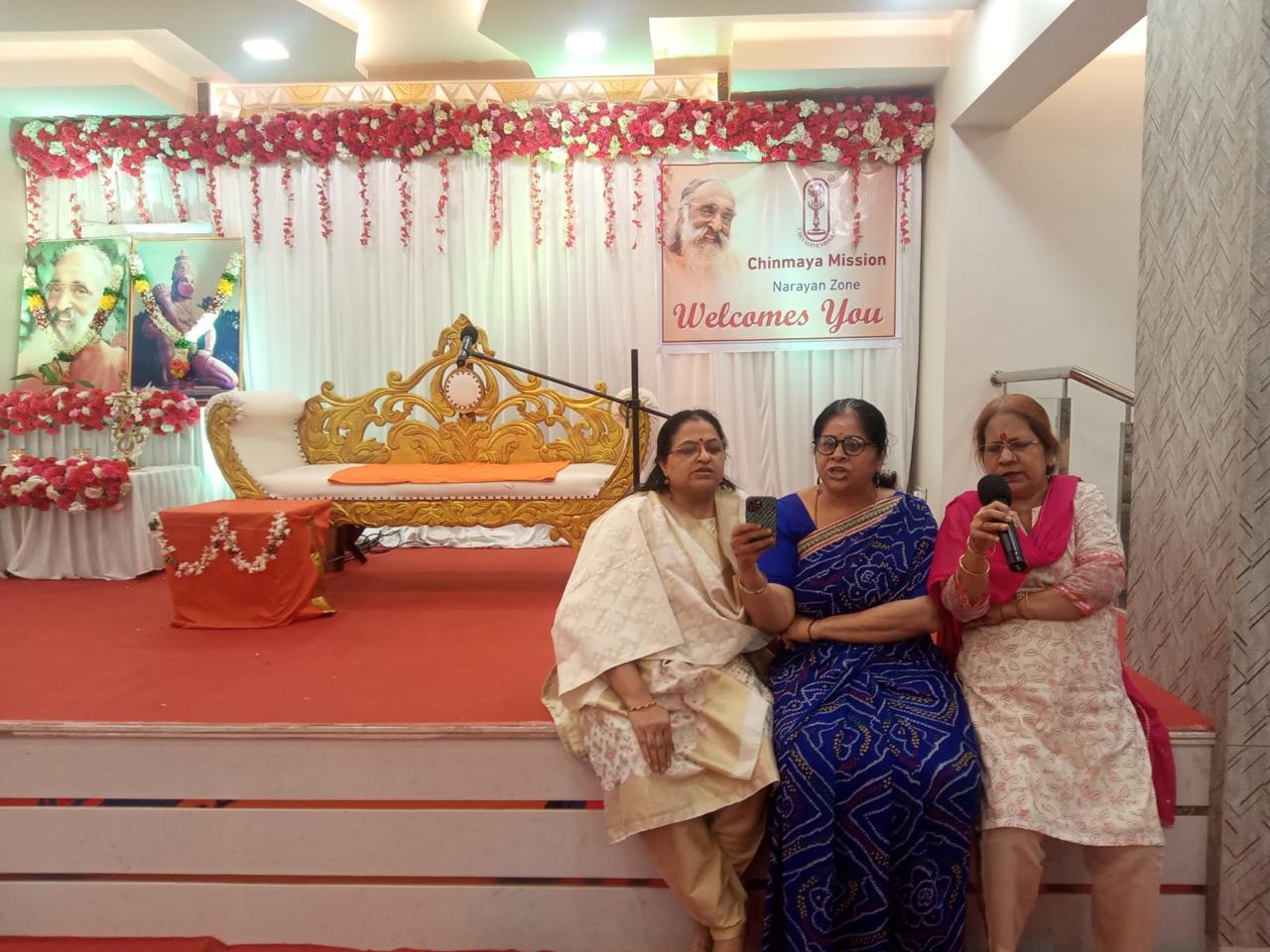 twin Jnana Yagnas